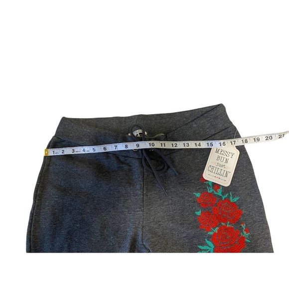 Messy Bun Just Chilling Women's Jogger Pants Roses Embroiled  on the Left Size L - Picture 4 of 6